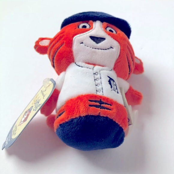 Detroit Tigers Paws Hallmark itty bittys Special Edition Baseball Mascot NWT - Picture 4 of 6
